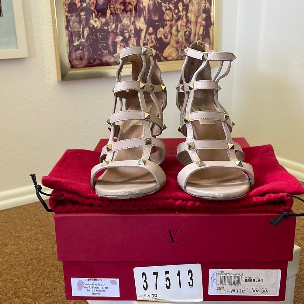 RARE Valentino Garavani Rockstud Caged Heel